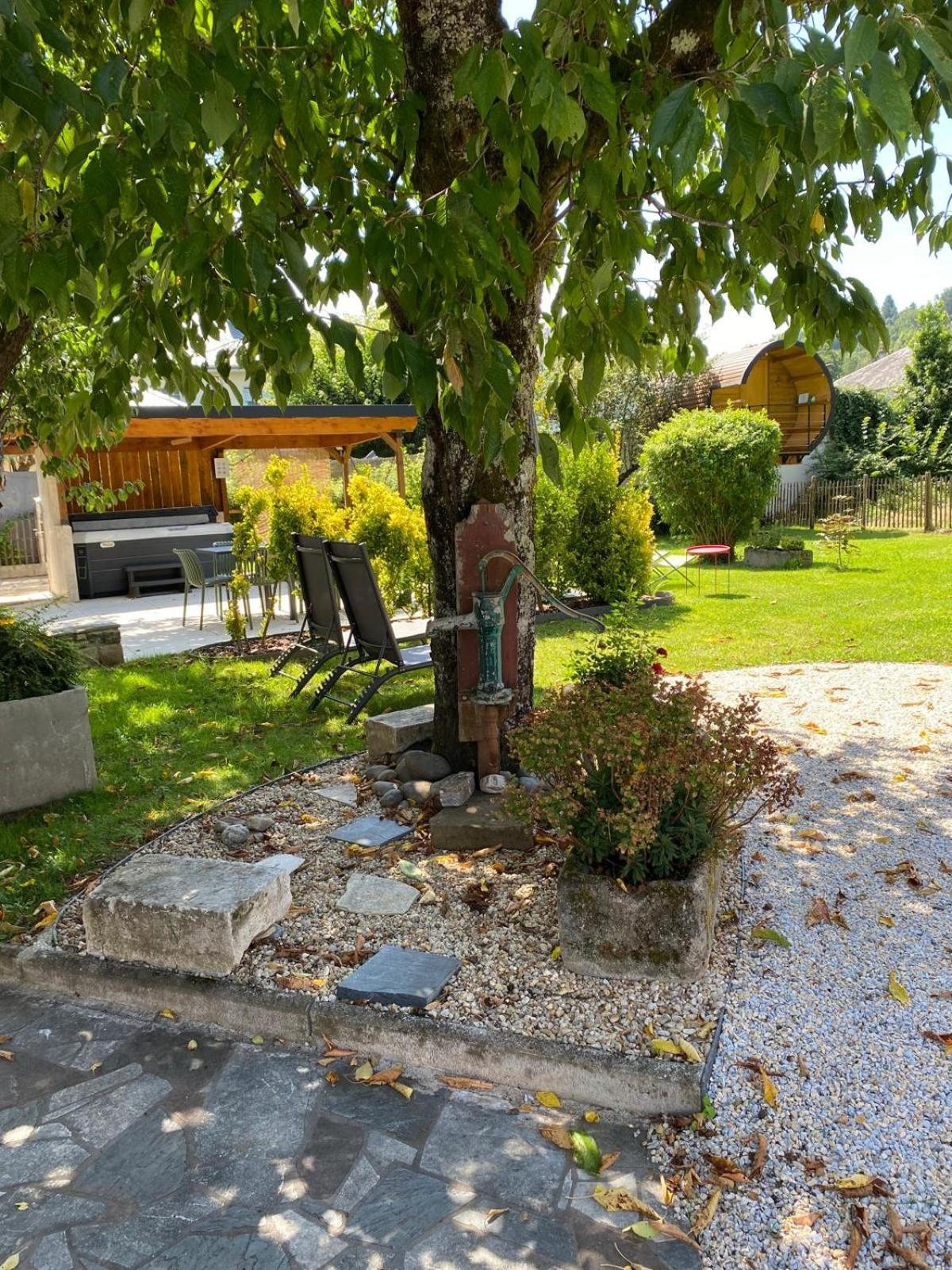 Gite Le Recoules Villa Espalion Bagian luar foto